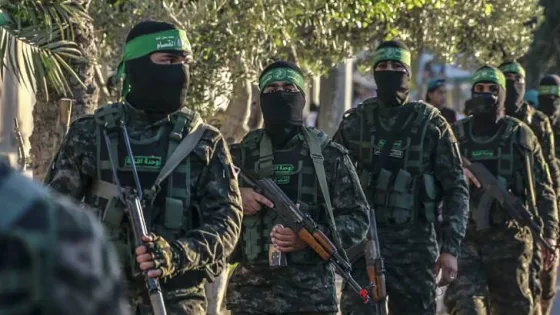المشهد المعاصر | اعتقال رئيس بلدية الخليل.. حماس تندد وتعتبره “استهدافاً للمشروع الوطني”
