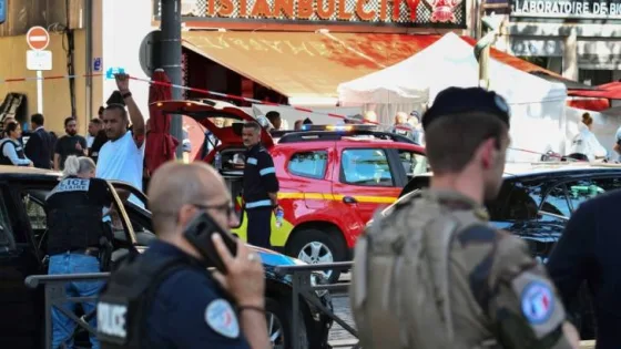 المشهد المعاصر | الشرطة الفرنسية تقتل شخصا بعد طعنه عدة أشخاص في مرسيليا
